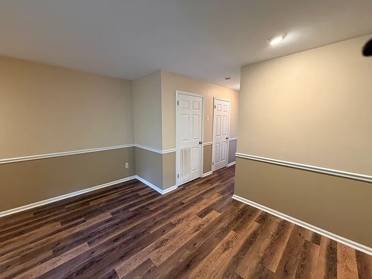 2760 Red Oak Cir #C5 — Photo 8