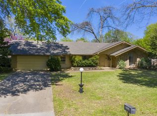 3533 E 70th St S, Tulsa, OK 74136
