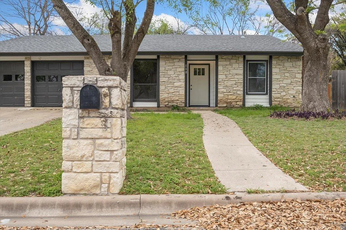 3 bed, 2.0 bath, 1786 sqft, $2,500 — Photo 4