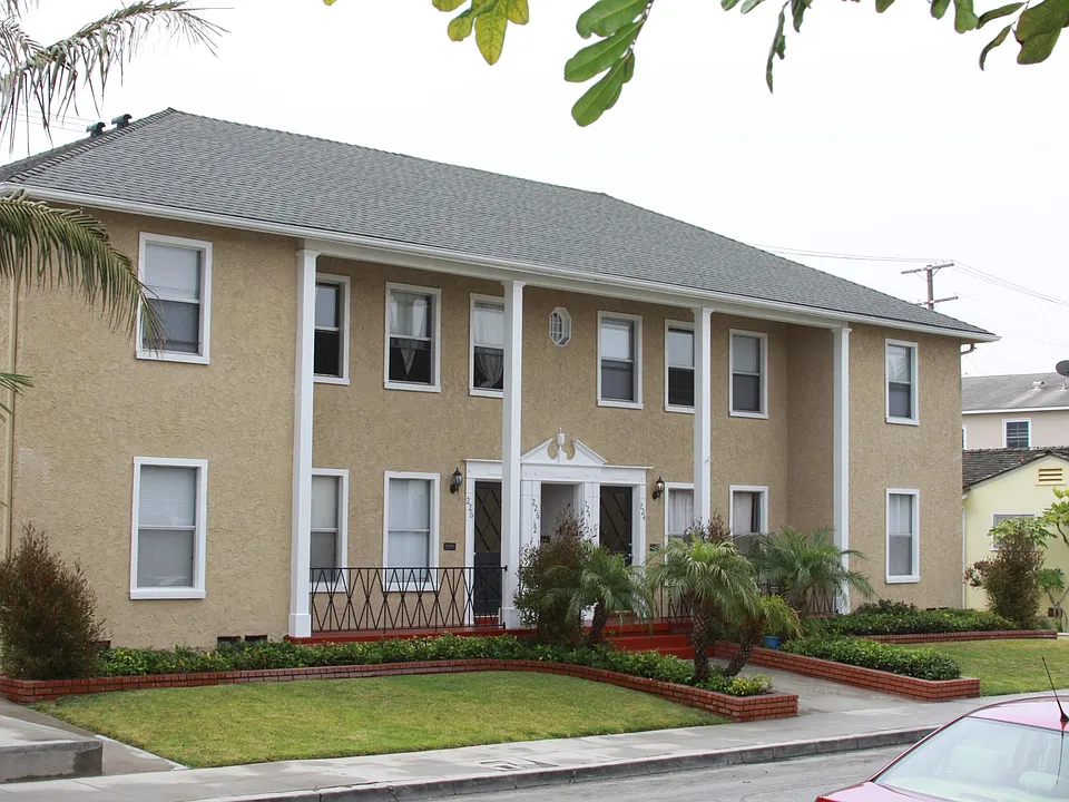 226 Argonne Ave