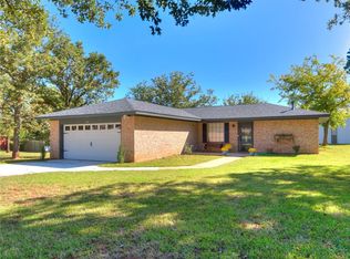 125 Pickard Dr, McLoud, OK 74851