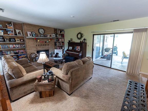 4th image of 23630 Saint Andrews Ct