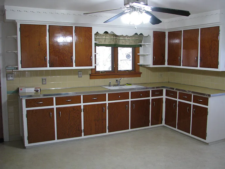 5330 Seneca St — Photo 11