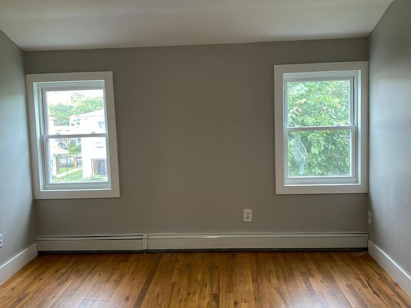 3rd image of 16340 Phroane Ave Floor 1