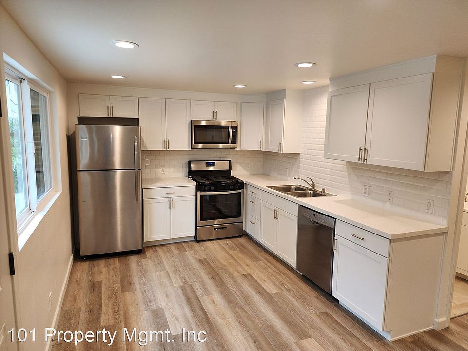 1st image of 897 Empire Ave #101