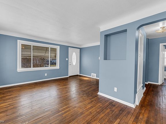 4th image of 16011 N Lotus Dr