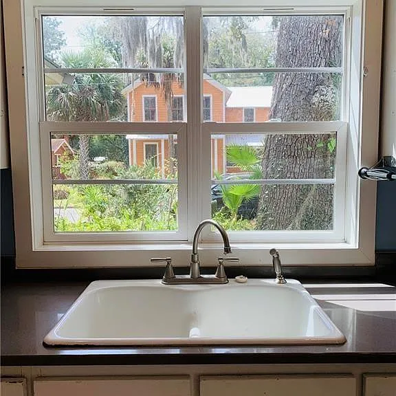 718 Wolfe St — Photo 12