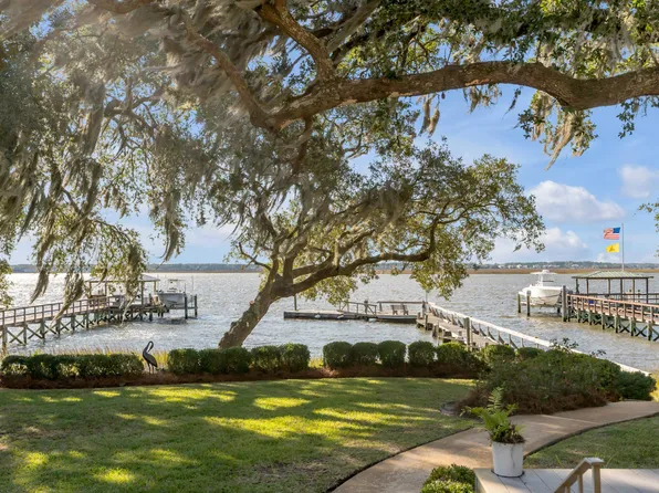 119 Riverland Dr, Charleston, SC 29412