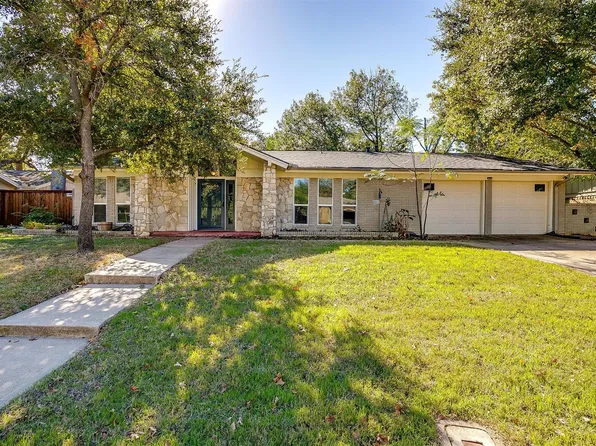 405 Brookview Dr, Hurst, TX 76054