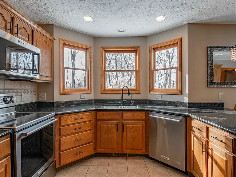 11002 Trenton Rd NW — Photo 12