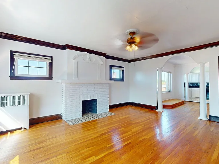 12485 Cedar Rd — Photo 1