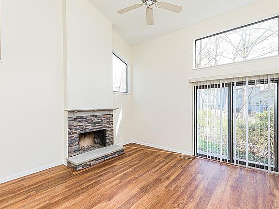 4th image of 1805 Ivystone Dr