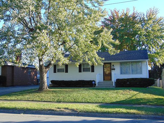 2nd image of 3839 Bolton Ave