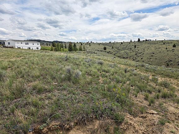 4th image of 347 Lupine Ln