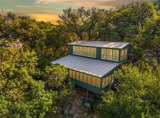 698 Mid River Rd, Lampasas, TX 76550
