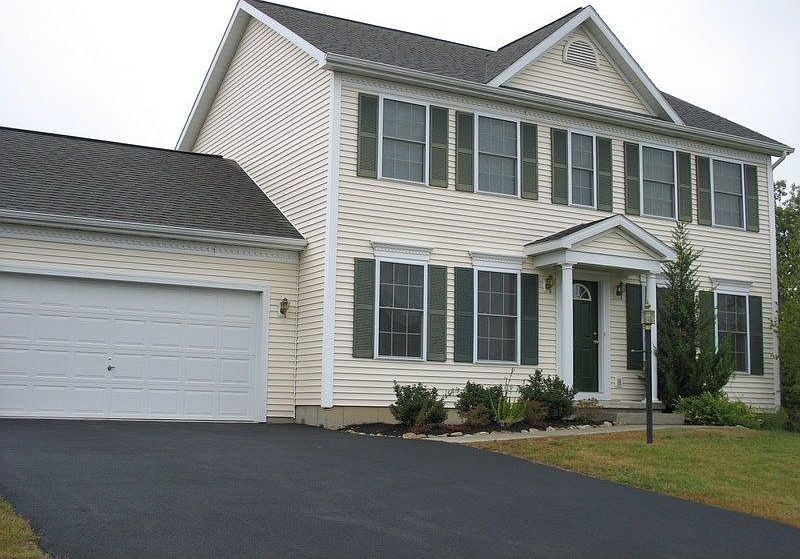 1st image of 55 Aster Dr