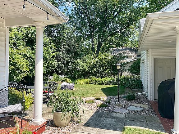 5th image of 814 Oakdale Ave