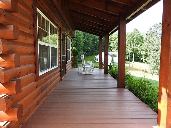 5th image of 179 Live Oak Ln
