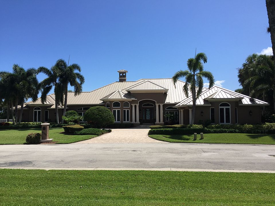 1st image of 6333 Spinaker Dr