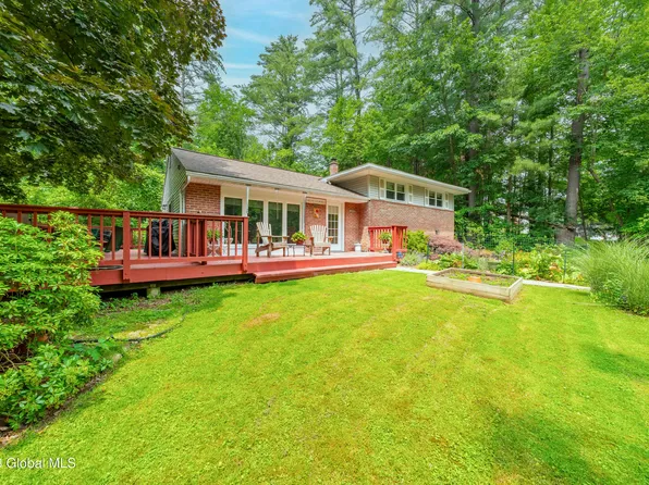 27 Slingerland Street, Slingerlands, NY 12159