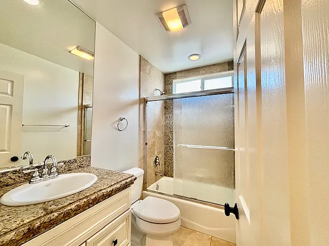 685 W 18th St #1 — Photo 27