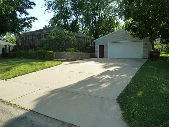 2nd image of 4017 N Dayton Ave