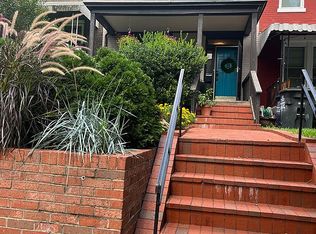 220 R St NE, Washington, DC 20002