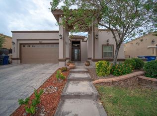 3025 Solar Point Ln, El Paso, TX 79938