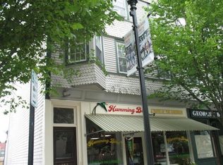 102 Broadway, Newport, RI 02840
