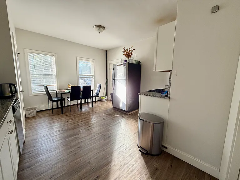 787 Somerville Ave #1 — Photo 12