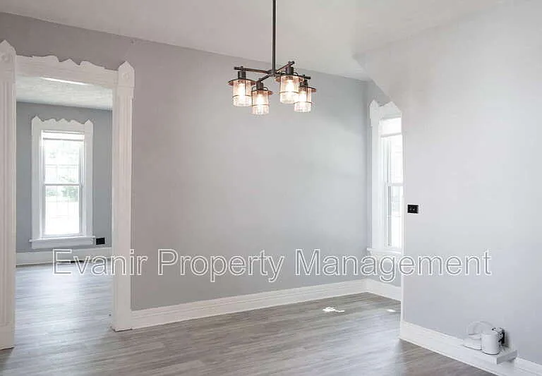 305 Wyoming St — Photo 13