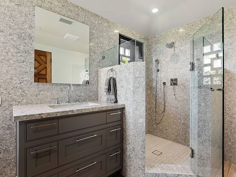 2700 Vista Oceano Ln — Photo 27