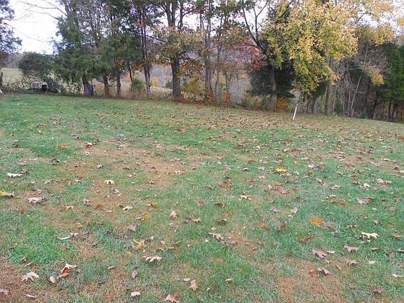 5th image of 210 Stewart Hills Dr