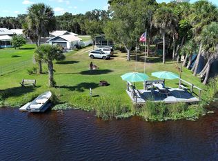 1025 Roberts Ln, Moore Haven, FL 33471