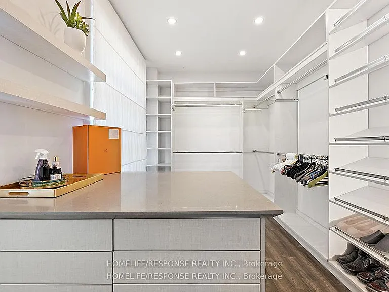 1400 Watersedge Rd — Photo 19