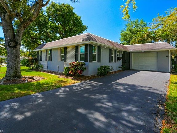 5th image of 225 Georgetown BLVD