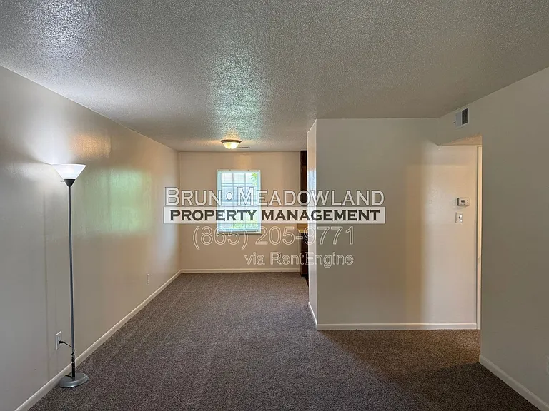 128 Lynnwood Dr #7 — Photo 7