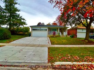575 Eversley Dr, Mississauga, ON L5A 2E1