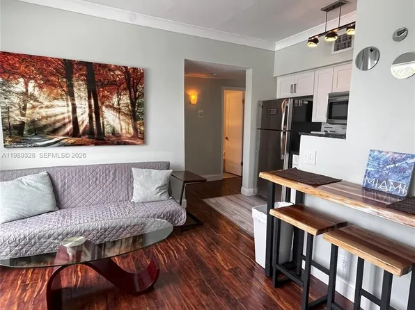 1320 Drexel Ave APT 301, Miami Beach, FL 33139