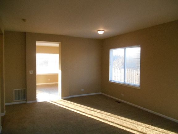 3rd image of 785 S Waterbury Dr