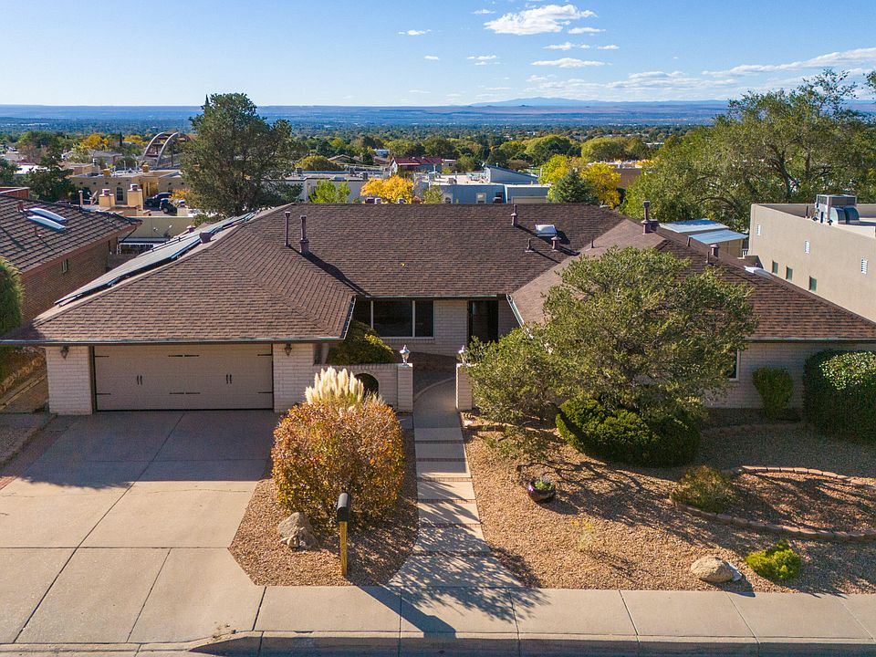 1st image of 2825 Palo Alto Dr NE