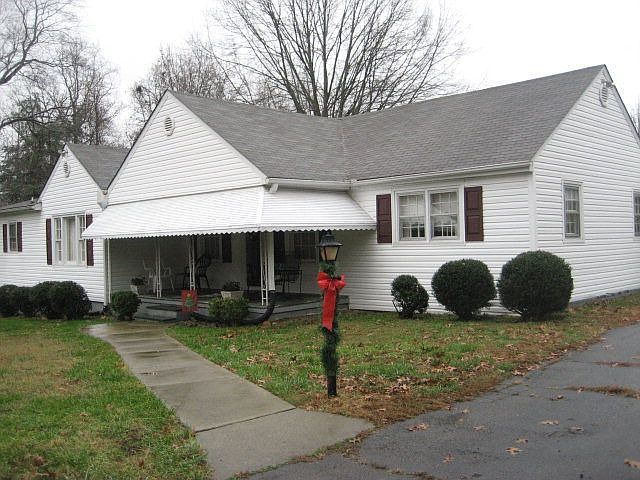 1st image of 3523 Westover Dr