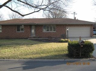 2405 Slayback St, Urbana, IL 61802