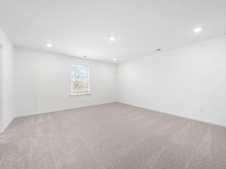 49 Elijah St — Photo 25