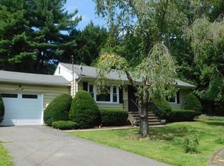 48 Murphy Ter, Northampton, MA 01060
