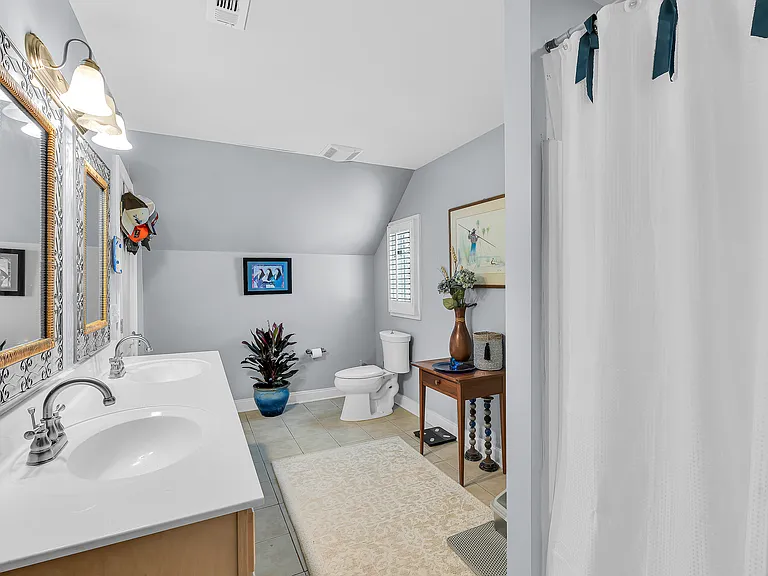 128 Rockwood Dr — Photo 29