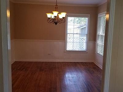 5th image of 221 Lee Ln