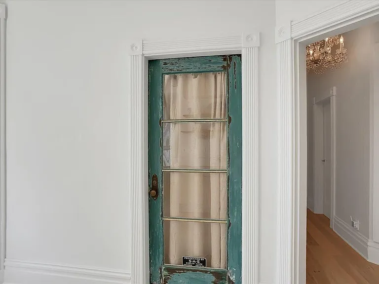 1316 Bath St — Photo 24