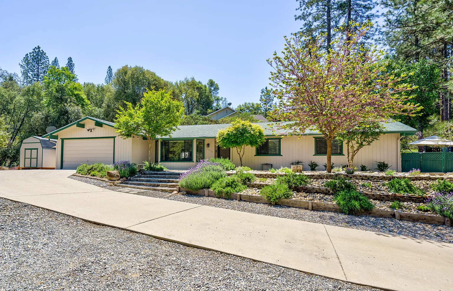 39534 Westview Dr photo 1