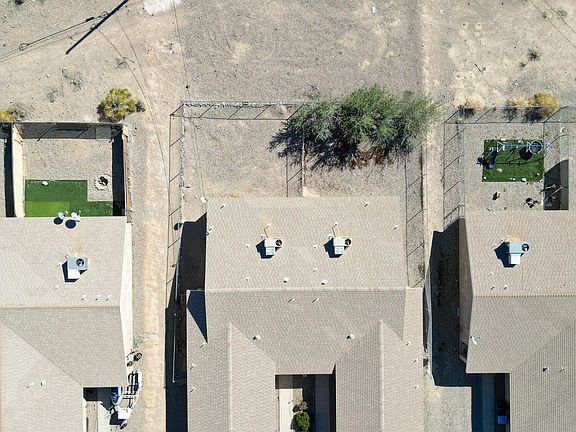 2nd image of 3170 Arapaho Dr